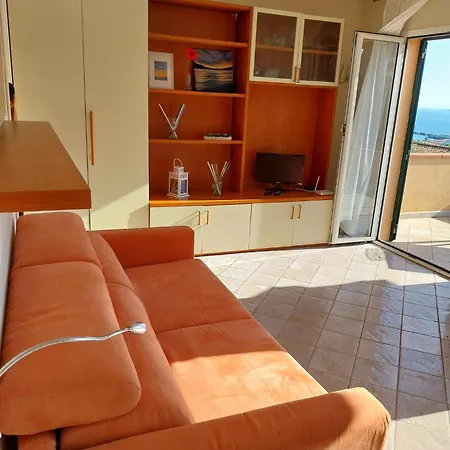Monolocale 1 Oglasa Apartmán Cavo